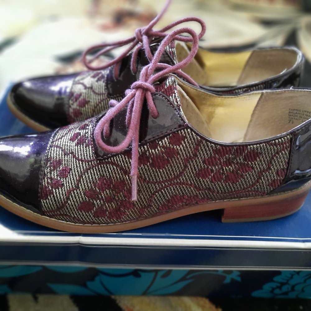 By Your Side Oxford in Burgundy Brocade